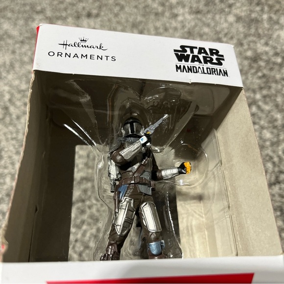 Hallmark Star Wars The Mandalorian Christmas Ornament Collection Figure Figurine - Picture 5 of 5